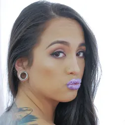 Mi Ha Doan in Raunchy RainBlow (Photo 144) Mi Ha Doan in 'Team Skeet' Raunchy RainBlow (Thumbnail 144)