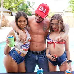 Michelle Anderson en 'Team Skeet' Fiesta de erecciones basura (Miniatura 24)