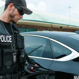 Mila Marx in Missing Teen Gets Found And Fucked (Photo 33) Mila Marx in 'Team Skeet' Missing Teen Gets Found And Fucked (Thumbnail 33)