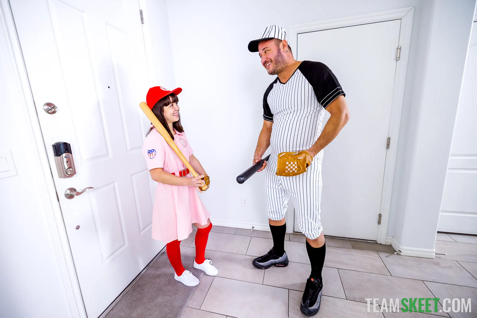 Team Skeet '¡Mochi juega a la pelota!' protagonizando Mochi Mona (foto 36)