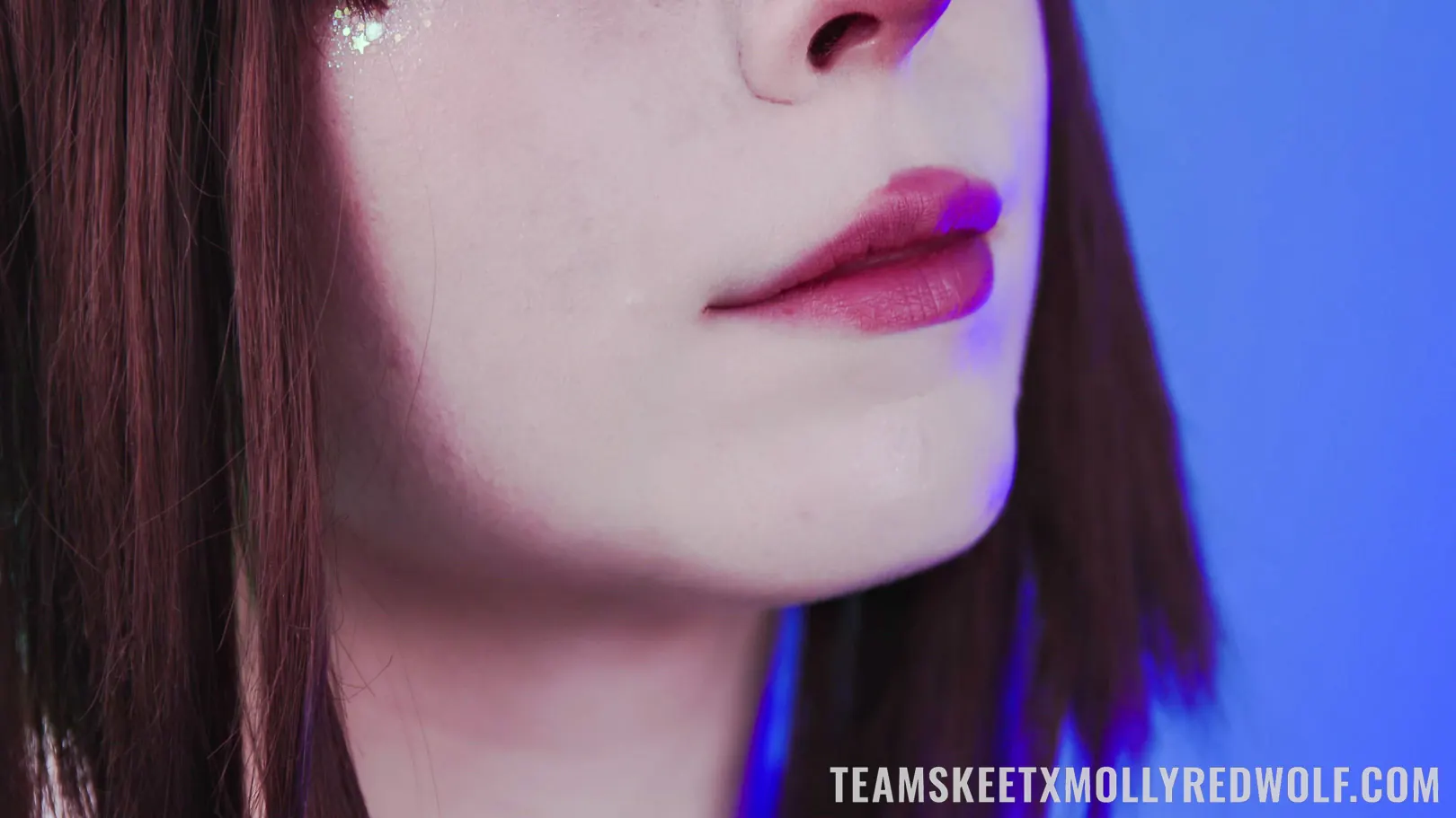 Team Skeet 'La conejita más mala' protagonizando Molly RedWolf (foto 3)