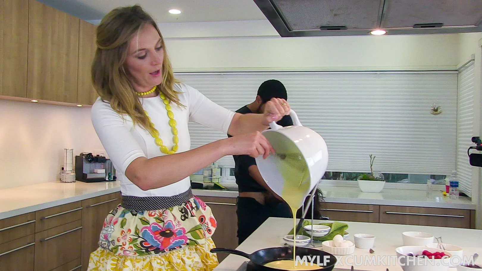 Team Skeet 'Panqueques y un trío' protagonizando Mona Wales (foto 12)