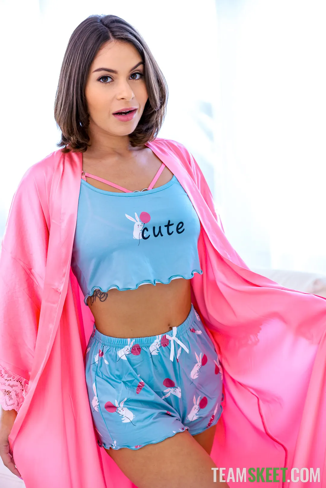 Team Skeet 'Double The Kisses' starring Nicole Aria (Photo 25)