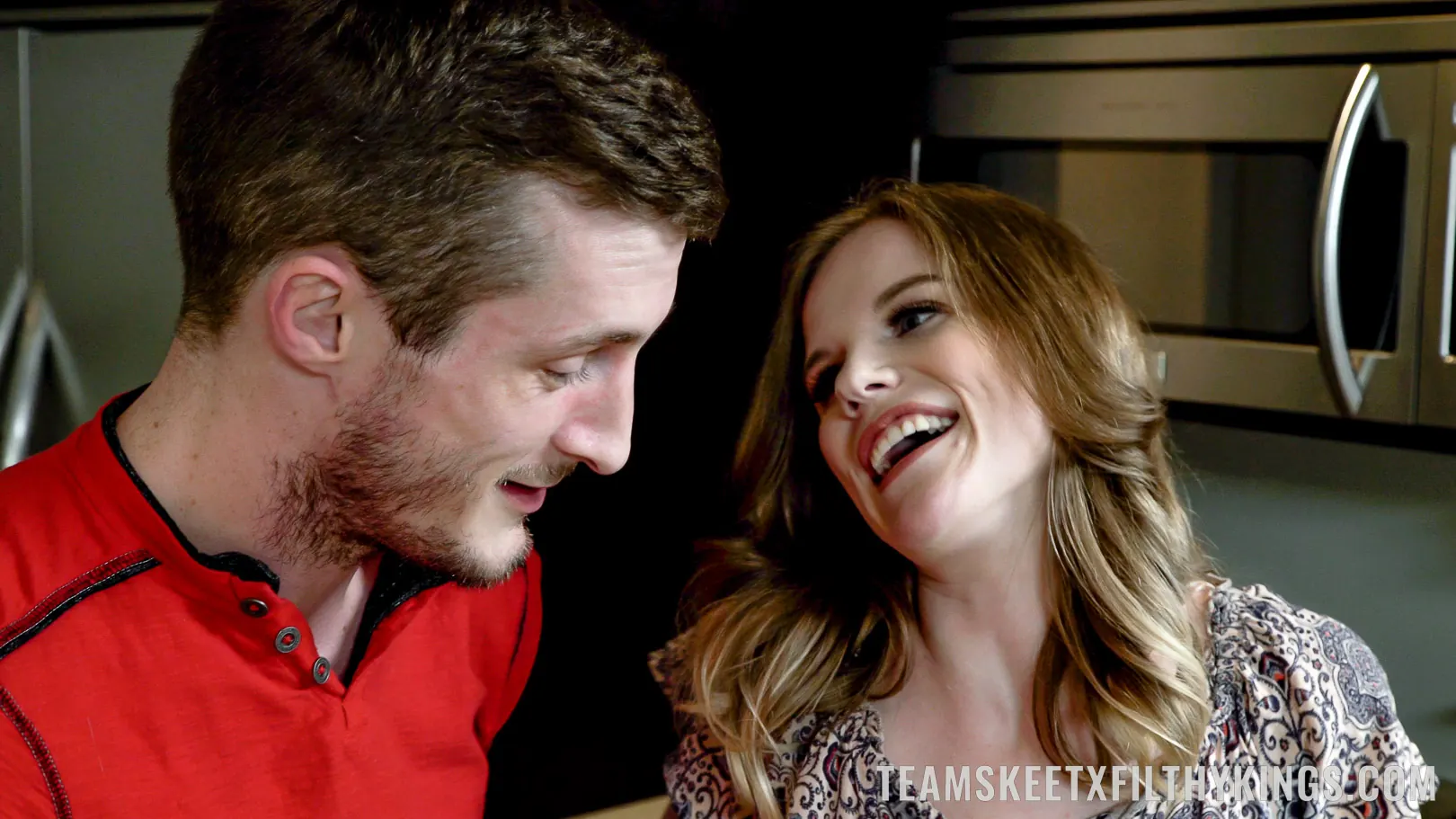 Team Skeet 'Aliviar el estrés' protagonizando Nikki Sweet (foto 1)