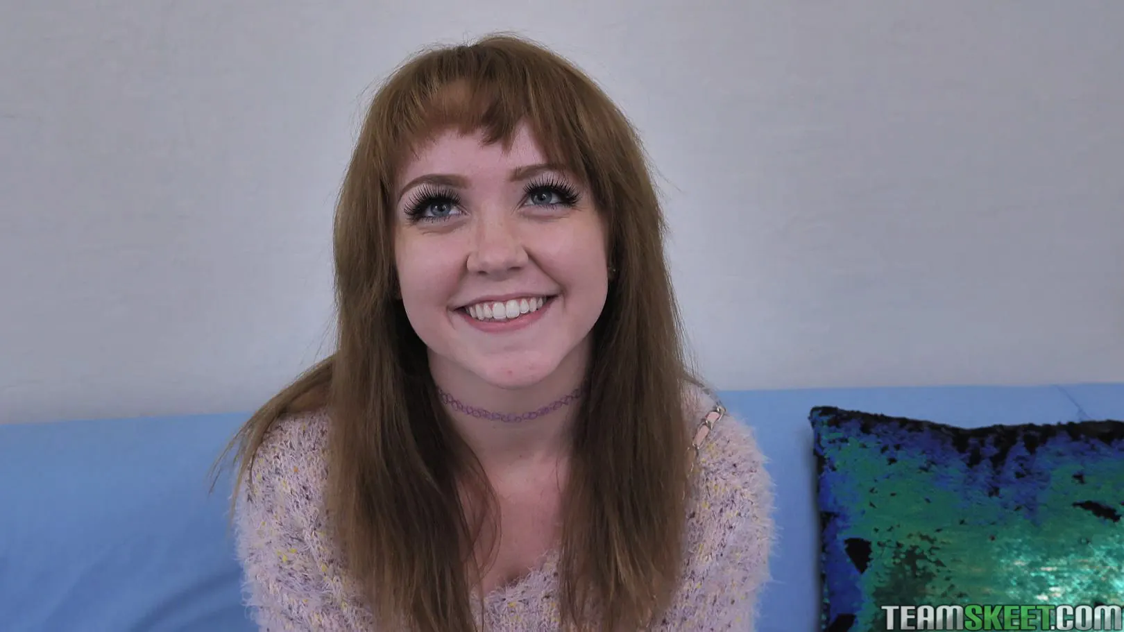 Team Skeet 'Inocente' protagonizando Nikole Nash (foto 1)