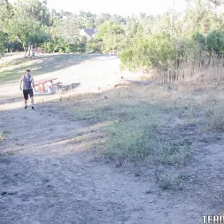 Paige Owens en Cardio azada (foto 30) Paige Owens en 'Team Skeet' Cardio azada (Miniatura 30)