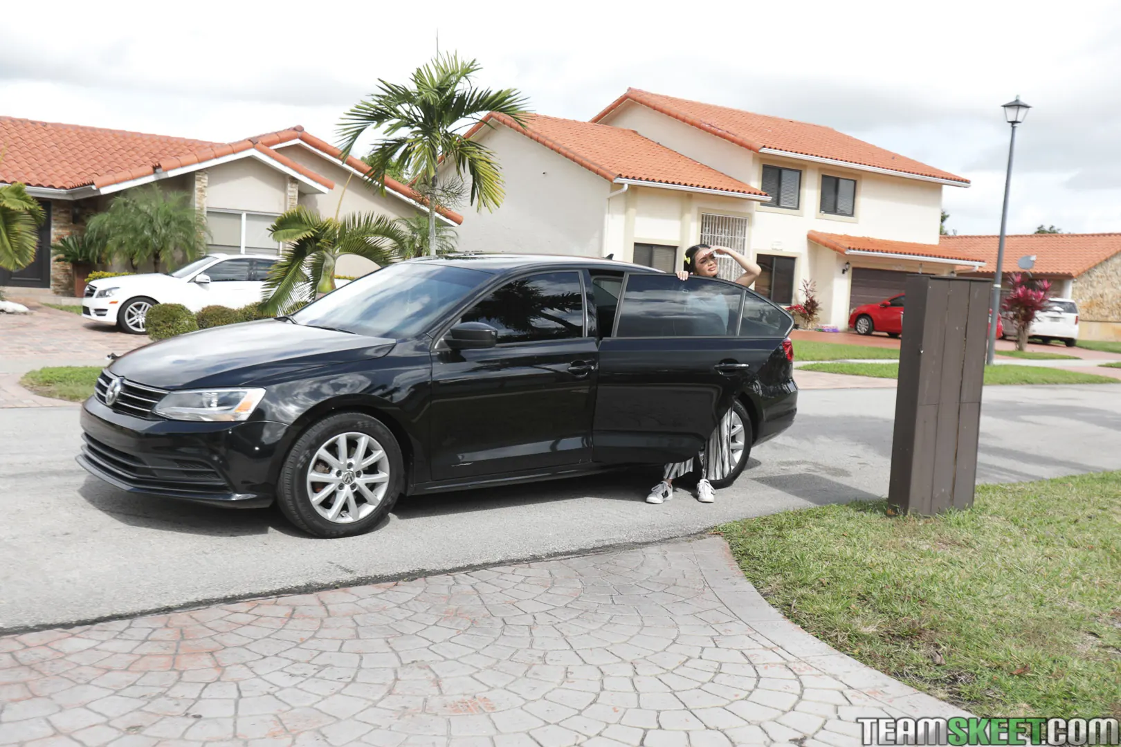 Team Skeet 'El mejor amigo' protagonizando Paisley Paige (foto 1)