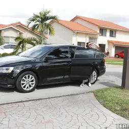 Paisley Paige en El mejor amigo (foto 1) Paisley Paige en 'Team Skeet' El mejor amigo (Miniatura 1)