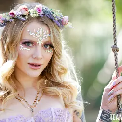 Paris White in 'Team Skeet' Sugar Plum Snatch (Thumbnail 7)