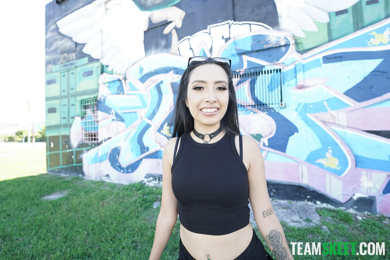 Team Skeet 'On the Down Low' starring Paulina Ruiz (Photo 20)