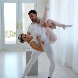 Penelope Kay en 'Team Skeet' Pequeña bailarina elástica (Miniatura 27)