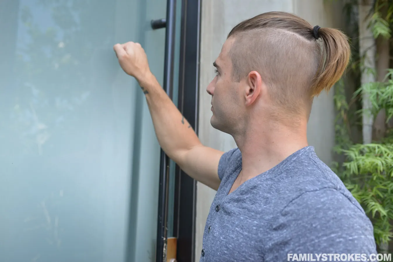 Portia Harlow in 'Getting To Know My Sexy Aunt' from 'Team Skeet' (Photo 1) Team Skeet 'Getting To Know My Sexy Aunt' starring Portia Harlow (Photo 1)