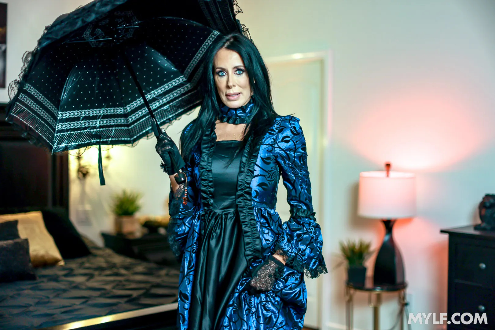 Team Skeet 'How We F*ck In The Shadows: Sweet Vampiric Seduction' starring Reagan Foxx (Photo 18)