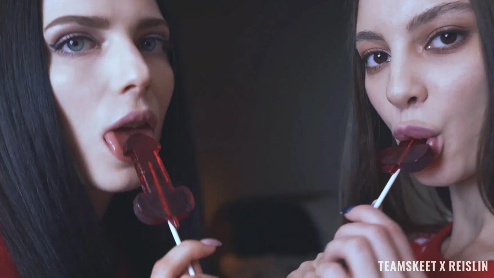 Reislin en 'Regalos de Navidad' from 'Team Skeet' (foto 1) Team Skeet 'Regalos de Navidad' protagonizando Reislin (foto 1)