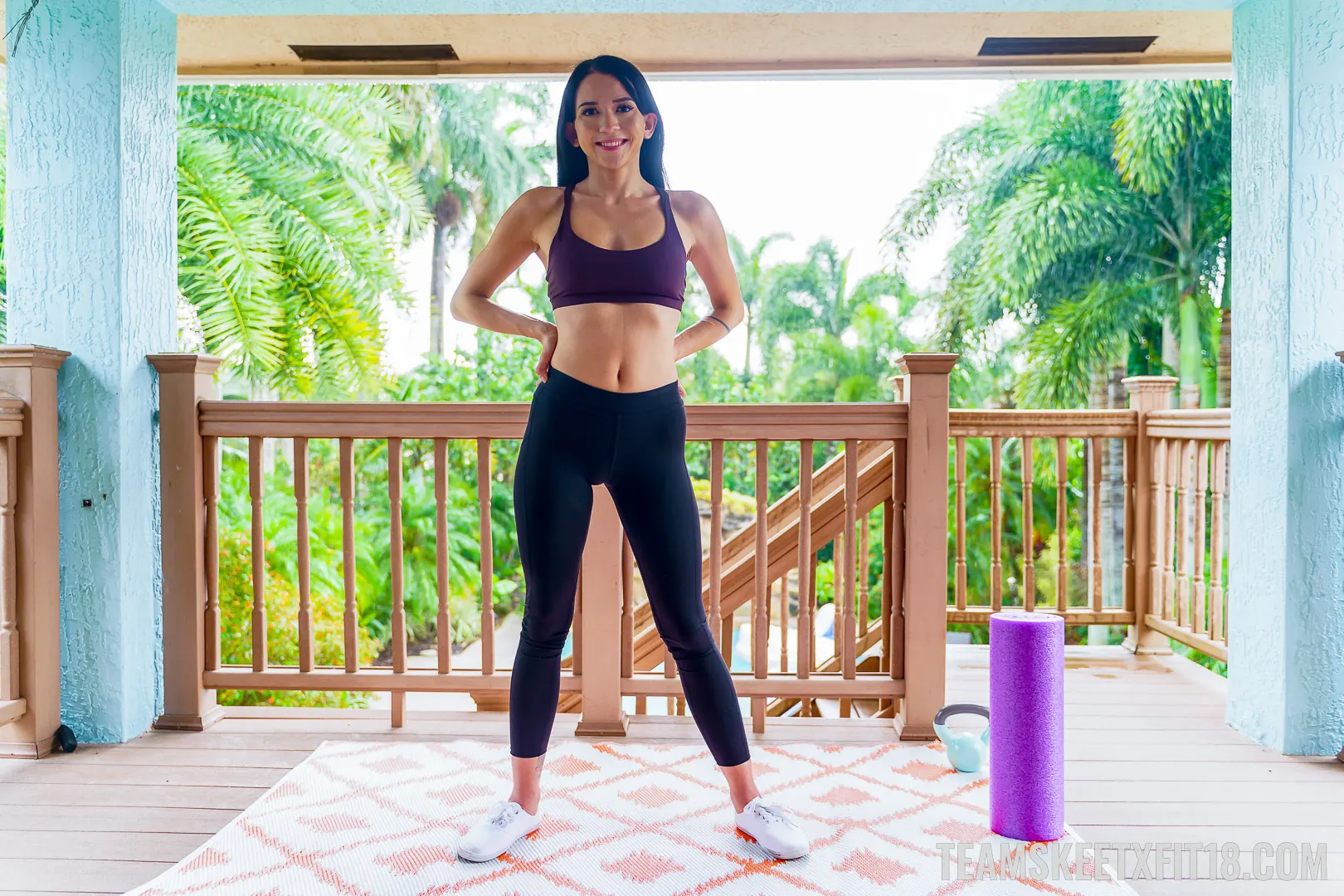 Team Skeet 'Una chica dispuesta' protagonizando Riley Jean (foto 1)