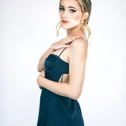Riley Jean in 'Team Skeet' Ripe for the Taking Part 1: Scarlett's First (Thumbnail 9)