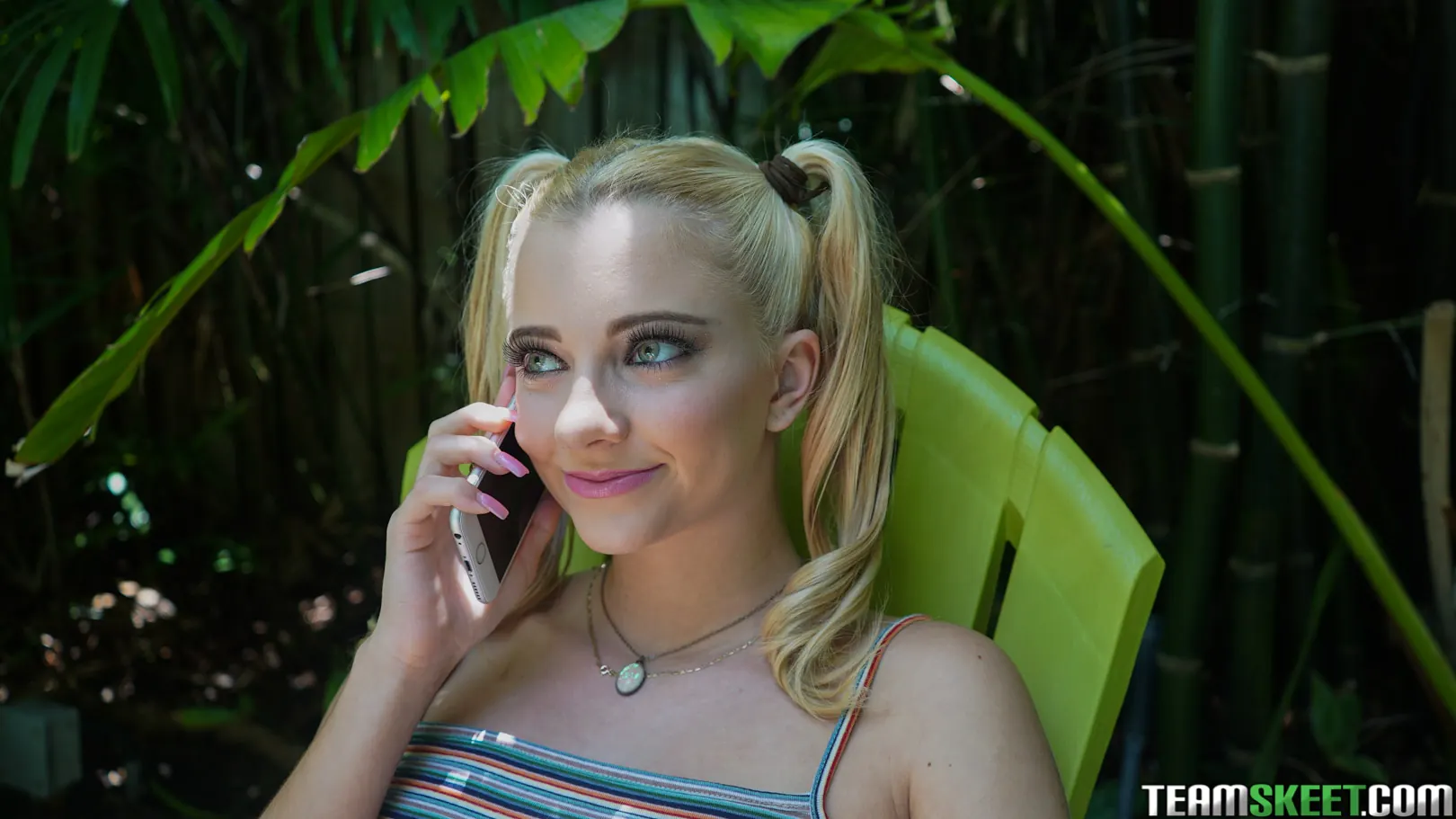 Riley Star en 'Una niñera atrapada salva su trabajo' from 'Team Skeet' (foto 30) Team Skeet 'Una niñera atrapada salva su trabajo' protagonizando Riley Star (foto 30)