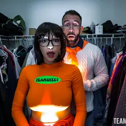 Rissa May en 'Team Skeet' Pistas de las tetas (Miniatura 63)