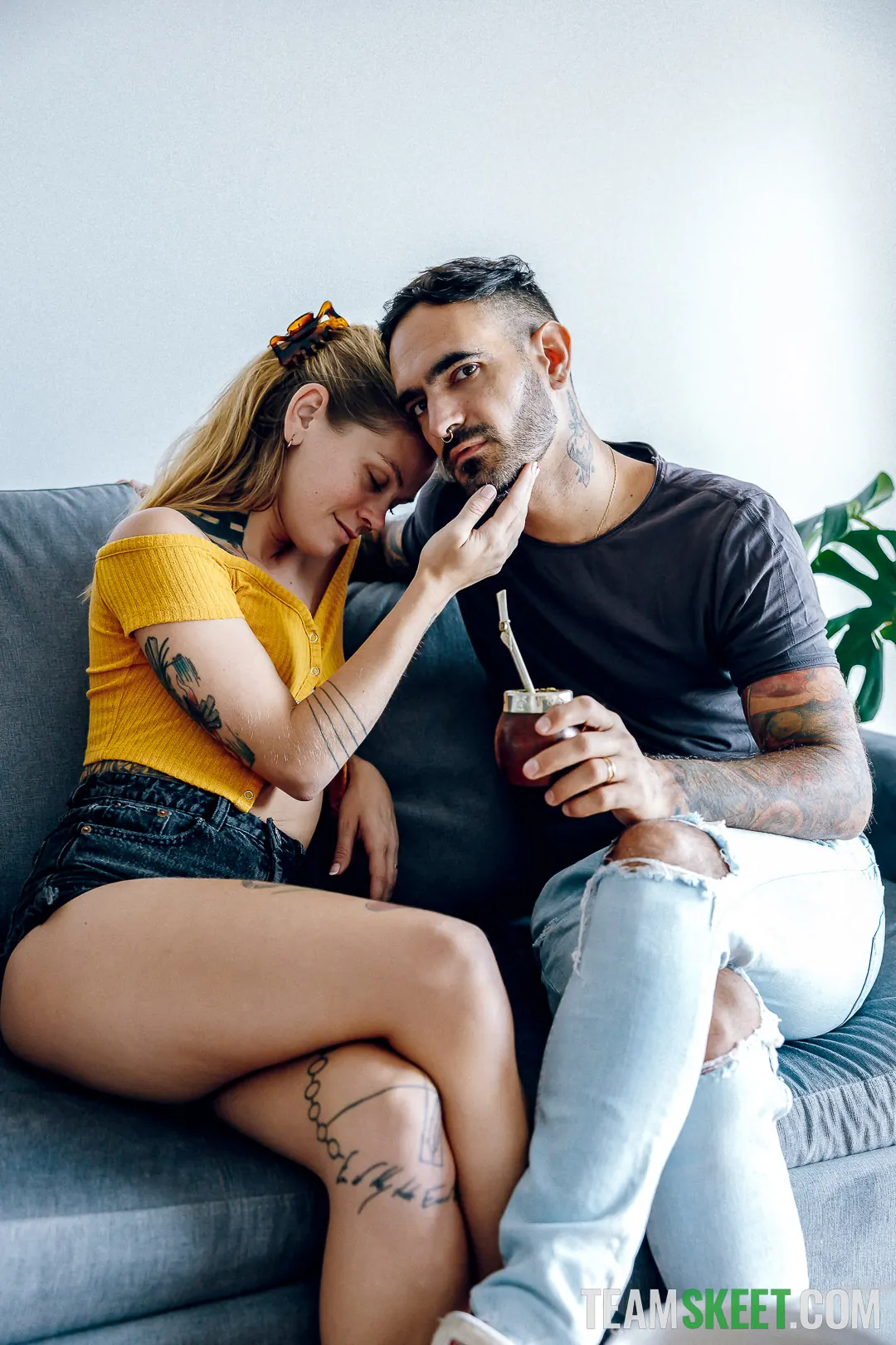 SammmNextDoor in 'Show Me Around' from 'Team Skeet' (Photo 12) Team Skeet 'Show Me Around' starring SammmNextDoor (Photo 12)