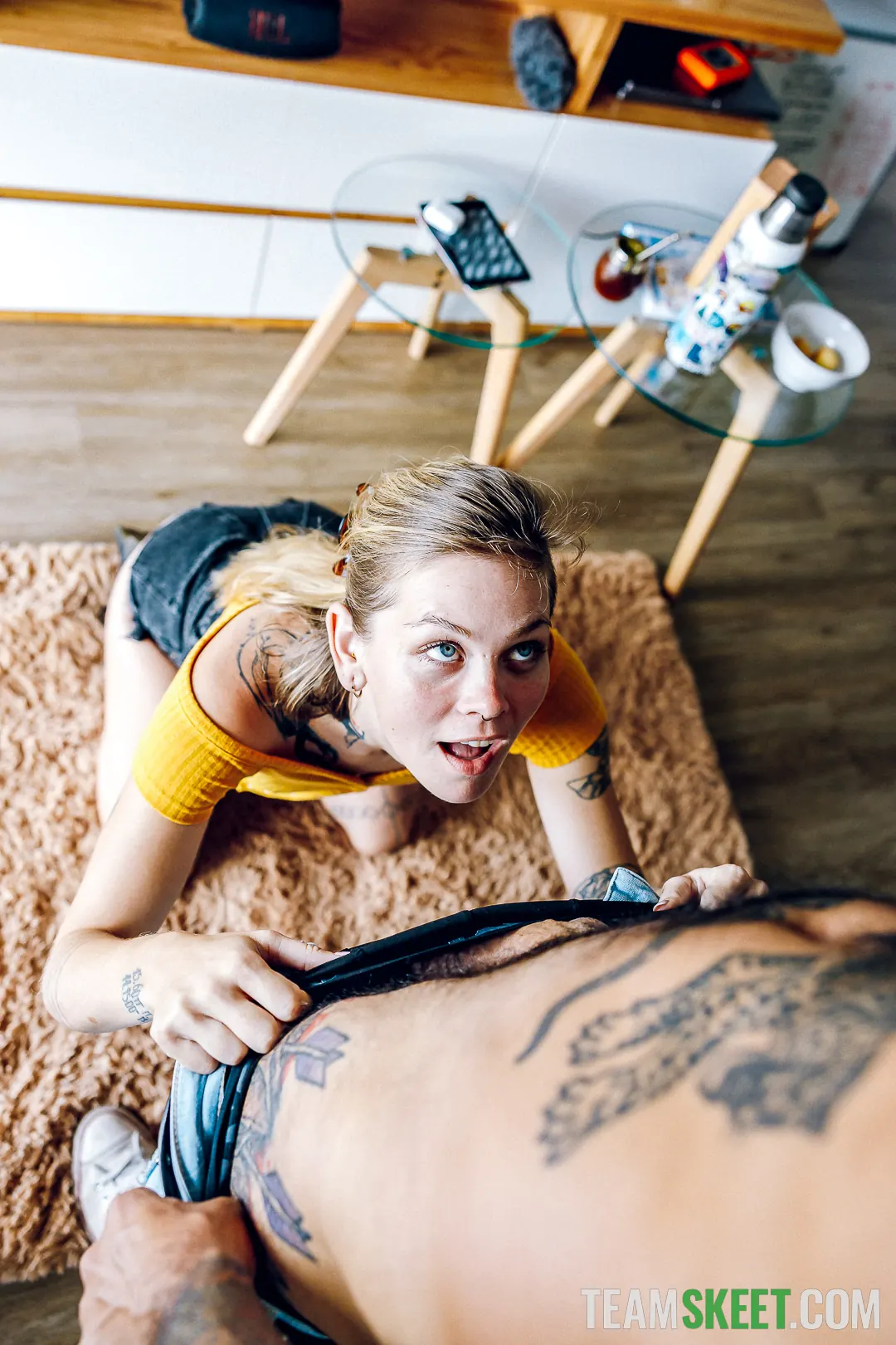 SammmNextDoor in 'Show Me Around' from 'Team Skeet' (Photo 16) Team Skeet 'Show Me Around' starring SammmNextDoor (Photo 16)