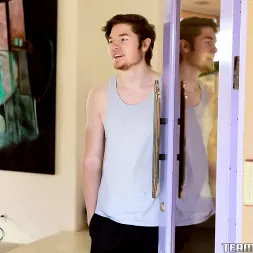 Sarah Vandella en 'Team Skeet' La inyección de proteína (Miniatura 1)