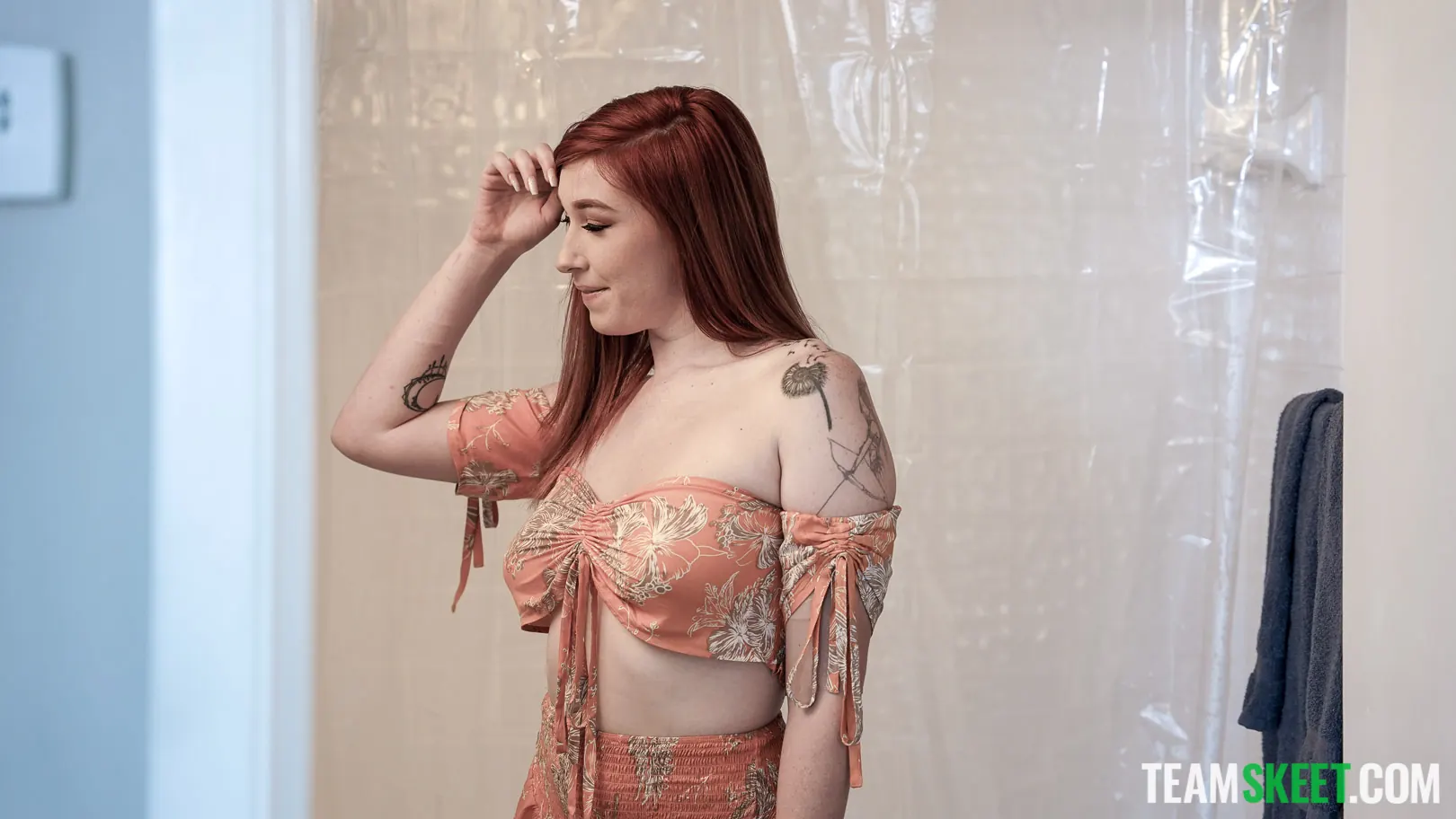 savanna siren en 'Ultimátum de la chica de lado' from 'Team Skeet' (foto 1) Team Skeet 'Ultimátum de la chica de lado' protagonizando savanna siren (foto 1)