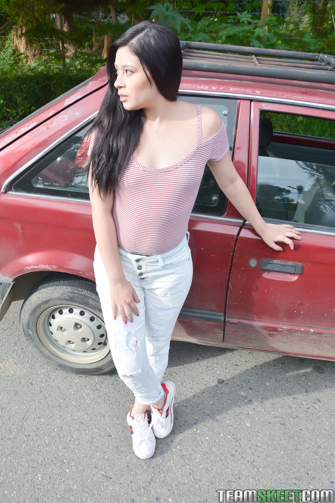 Team Skeet 'So Much More' starring Scarlet (Photo 12)