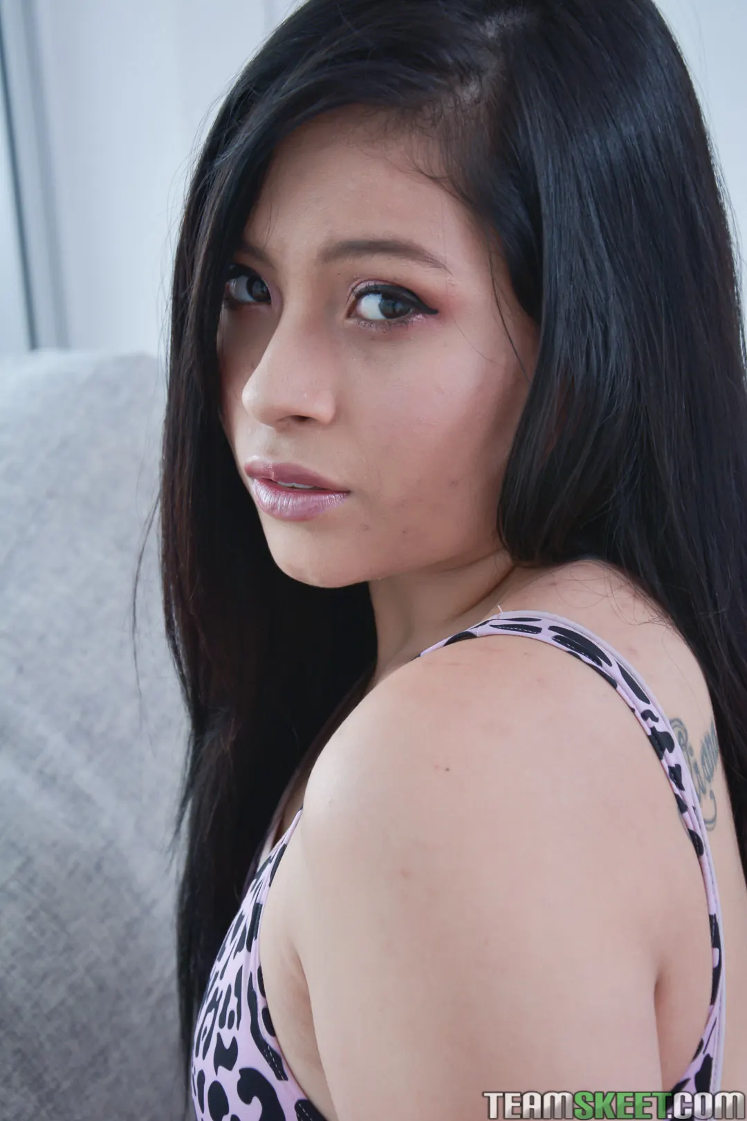 Team Skeet 'So Much More' starring Scarlet (Photo 48)