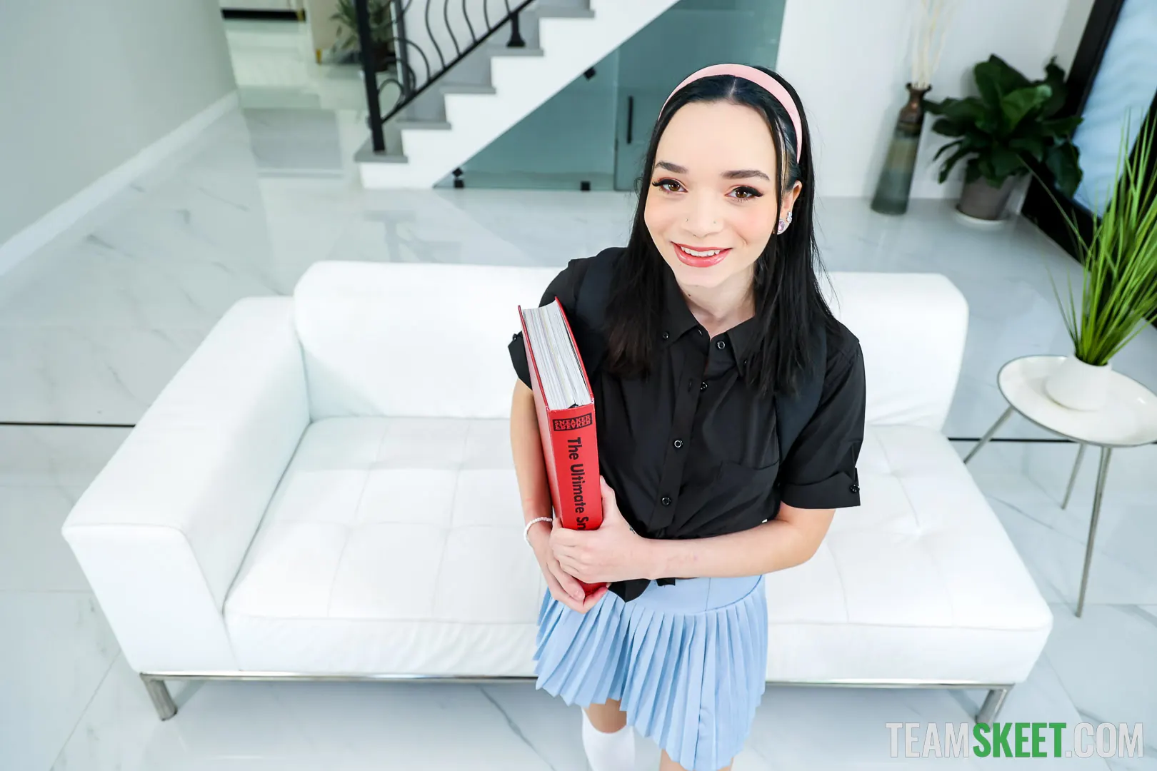 Team Skeet 'Unteachable' starring Selina Imai (Photo 1)