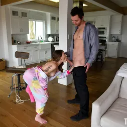 Sera Ryder en 'Team Skeet' Cutie conoce al intruso (Miniatura 63)