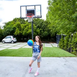 Sia Wood in 'Team Skeet' Petite Dunk (Thumbnail 1)