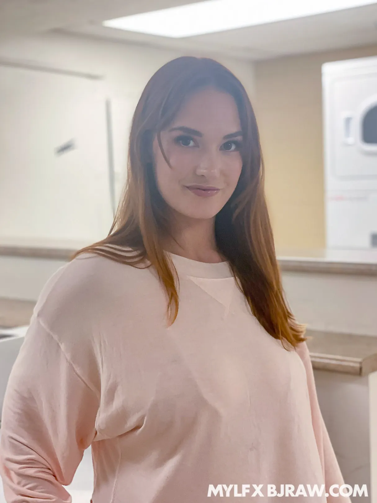 Team Skeet 'Laundry Day BJ' starring Siri Dahl (Photo 1)