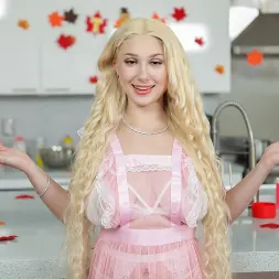 Skylar Vox in 'Team Skeet' Her Yummy Recipe (Thumbnail 1)