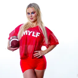 Slimthick Vic in 'Team Skeet' Too Slim Thick To Quit (Thumbnail 1)