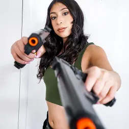 Sona Bella in 'Team Skeet' Tiny Raider (Thumbnail 1)