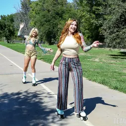 Sophia Locke en 'Team Skeet' Patinando para Pussy (Miniatura 35)