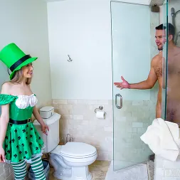 Sweet Sophia in 'Team Skeet' Worth Her Weight in Gold (Thumbnail 64)