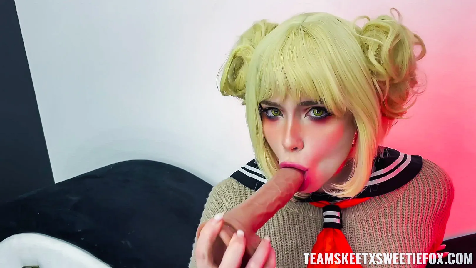 Team Skeet 'Young Cutie Craves Attention' starring Sweetie Fox (Photo 14)