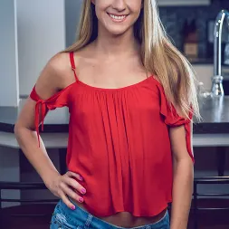 Tara Ashley in 'Team Skeet' Hot Tea (Thumbnail 9)