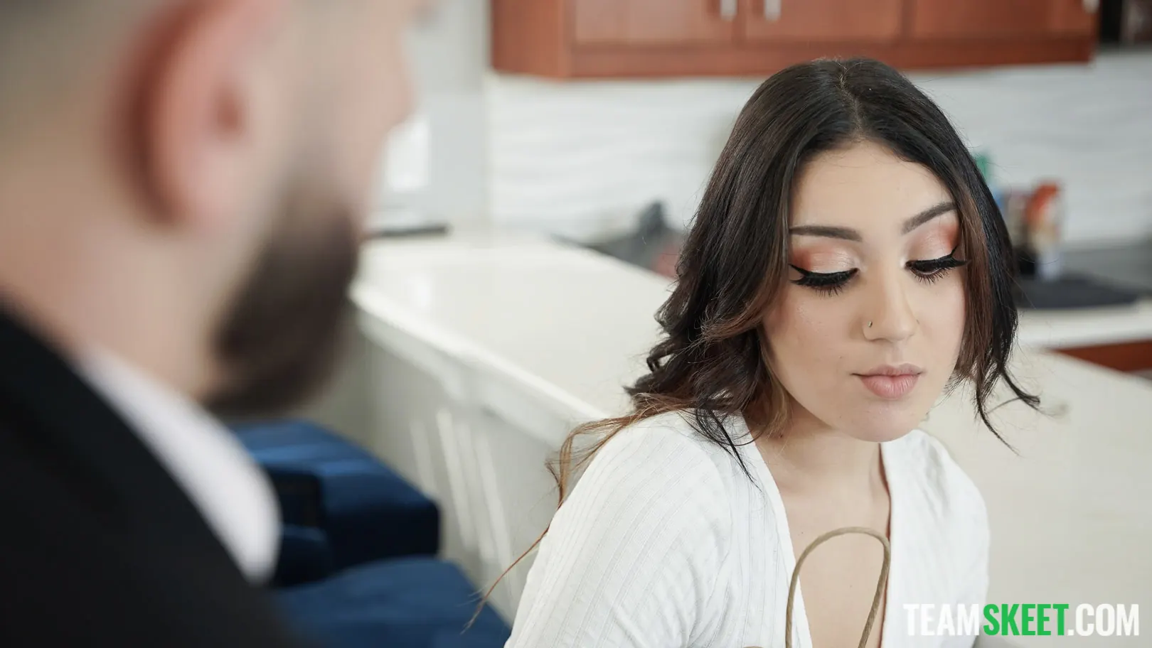 Violet Gems en 'Azúcar por dinero' from 'Team Skeet' (foto 10) Team Skeet 'Azúcar por dinero' protagonizando Violet Gems (foto 10)