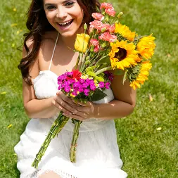 Violet Starr en 'Team Skeet' El deleite del solsticio de verano (Miniatura 36)