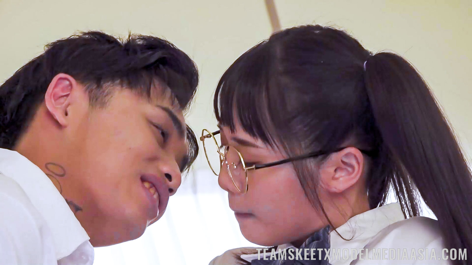 Tiger in 'Team Skeet' Classroom Pleasure (Thumbnail 18)