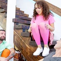 Willow Ryder en Doble reserva (foto 36) Willow Ryder en 'Team Skeet' Doble reserva (Miniatura 36)