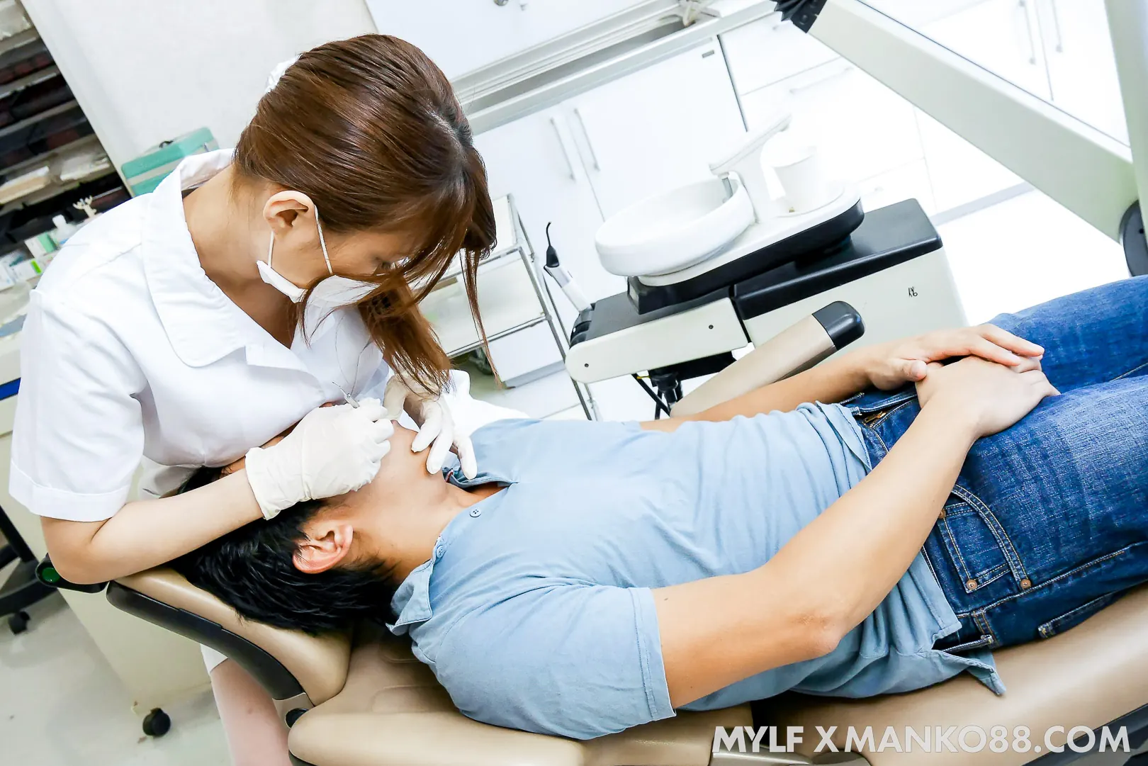 Yume Mizuki en 'La cita con el dentista se vuelve picante' from 'Team Skeet' (foto 12) Team Skeet 'La cita con el dentista se vuelve picante' protagonizando Yume Mizuki (foto 12)